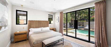 6 soverom, strykejern/-brett, wi-fi og sengetøy