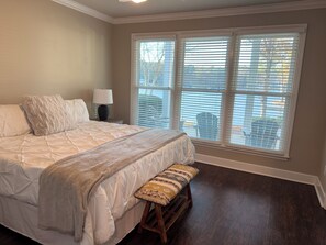 Iron/ironing board, WiFi, bed sheets -  Serene waterfront 4-bedroom townhome, in Reynolds Lake Oconee, Marina adjacent (Greensboro)