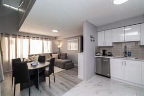 Interior - Cozy 2-Level Loft | Prime Downtown | Walk to Whyte+UofA Hospital | Free Parking! (Edmonton)