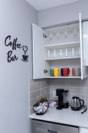 Interior - Cozy 2-Level Loft | Prime Downtown | Walk to Whyte+UofA Hospital | Free Parking! (Edmonton)