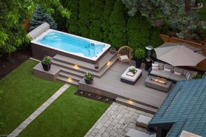 حمام سباحة