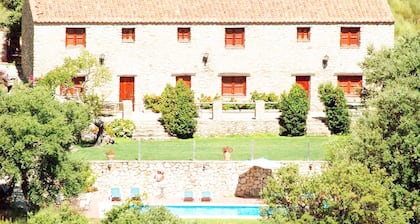 Virgen de la Cabeza Rural House