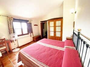 Huis | 6 slaapkamers, individueel gemeubileerd