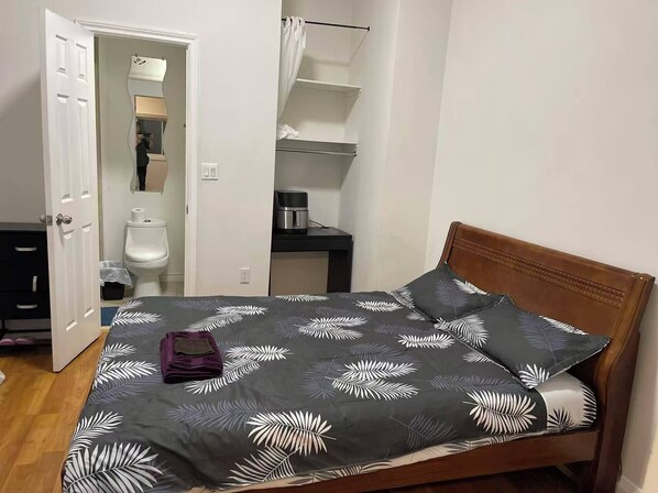 In-room safe, iron/ironing board, free WiFi, bed sheets