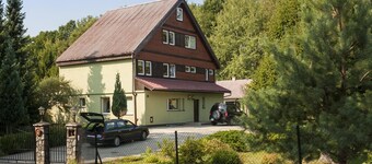 Half of a Holiday Home, Large Garden, Terrace