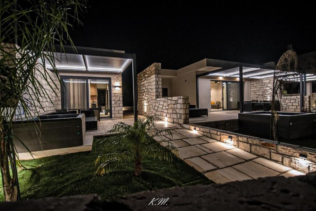 Villa, balcon, vue cour intérieure | Terrasse/Patio