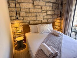 小型别墅, 阳台, 庭院景观 | 免费 WiFi