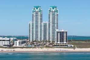 Exterior - Luxury Oceanfront 14th Floor Retreat w/ Beachviews (South Padre Island)