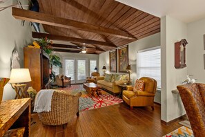 TV - Bright Beach Haven w/ Pool, Hot Tub & Pet Friendly (South Padre Island)