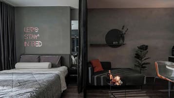 Luxury Studio Suite, City View