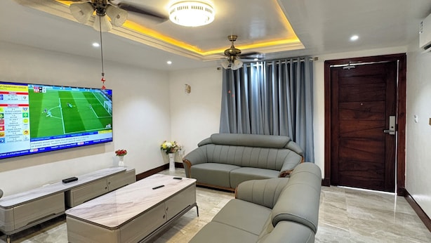 Apartemen, 2 kamar mandi | Setrika/meja setrika, Wi-Fi gratis, dan seprai linen