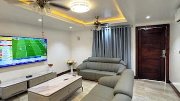 Íbúð - svalir | Straujárn/strauborð, ókeypis þráðlaus nettenging