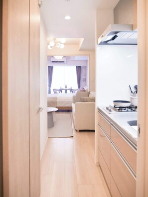 Interior - Modern Apartment Near Sugamo Station - 6 Min Walk (Toshima City)