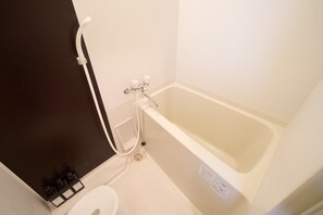 Shower, hair dryer, towels - Asakusa Kototoibashi Facing Tokyo Skytree (Sumida City)