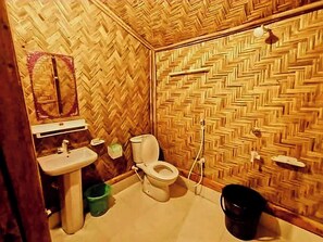 Bathroom - Powshe Banglo eco resort Saint Martin (Saint Martin's Island)