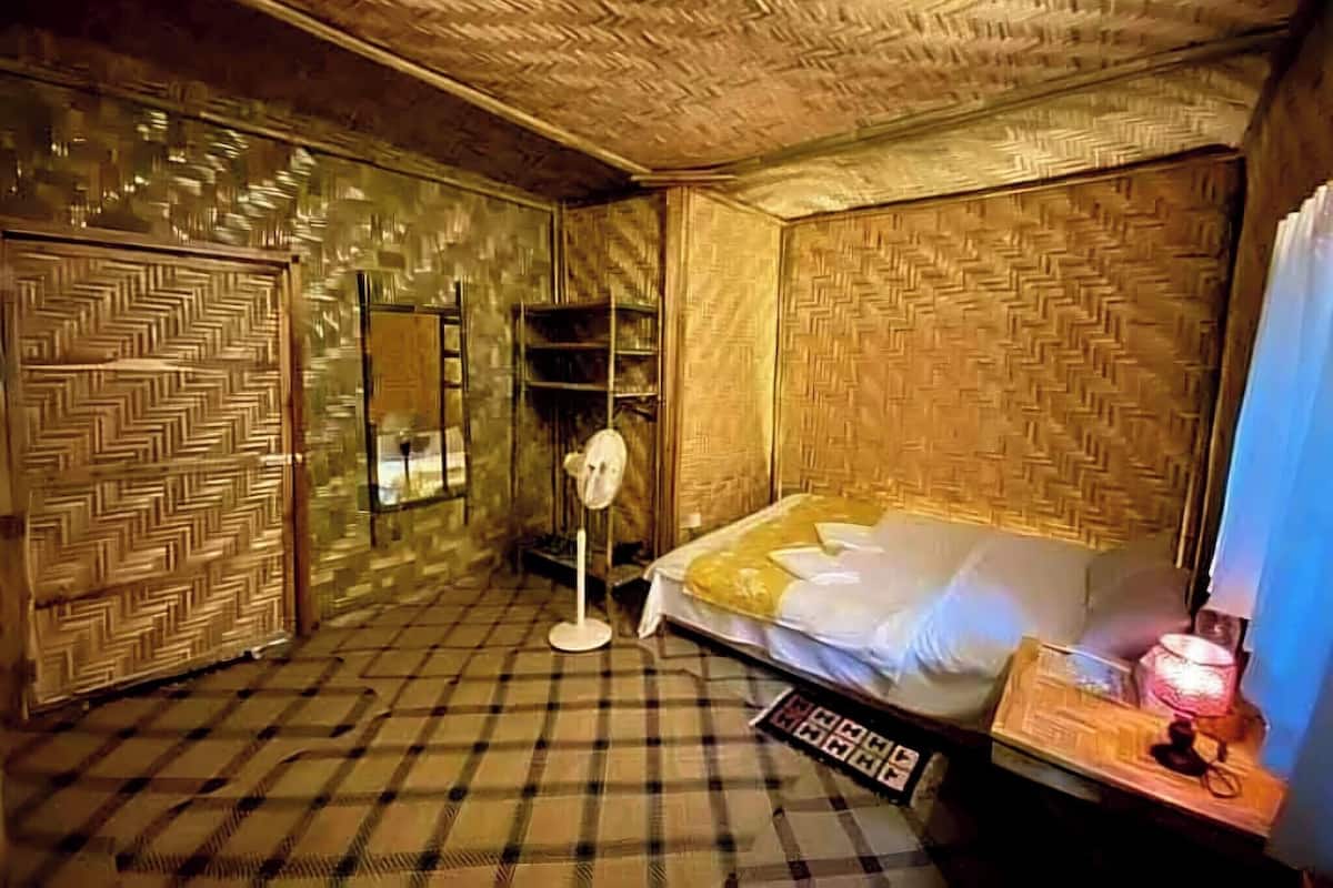 Deluxe Double Room, Balcony, Beach View