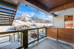 Direct view on the ski slopes - Appartamento Tracce Di Neve with Parking for 4, Sestriere, Italy (Sestriere)