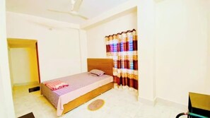 Deluxe Double Room, Balcony, Beach View - Heaven beach Resort Saint Martin (Saint Martin's Island)