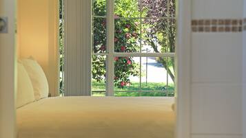 4 chambres, bureau, fer et planche à repasser, Wi-Fi gratuit