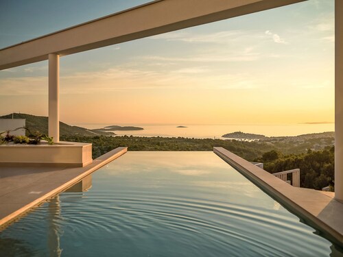 Vacation home Five K by Interhome