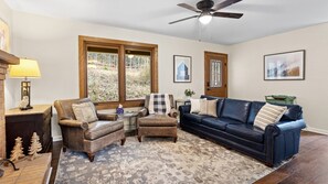 Unclassified image, 5 of 28, button - The Bobs Creek Retreat (Zirconia)