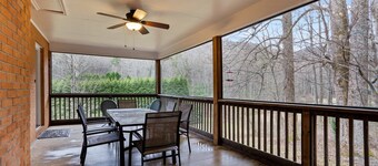 The Bobs Creek Retreat