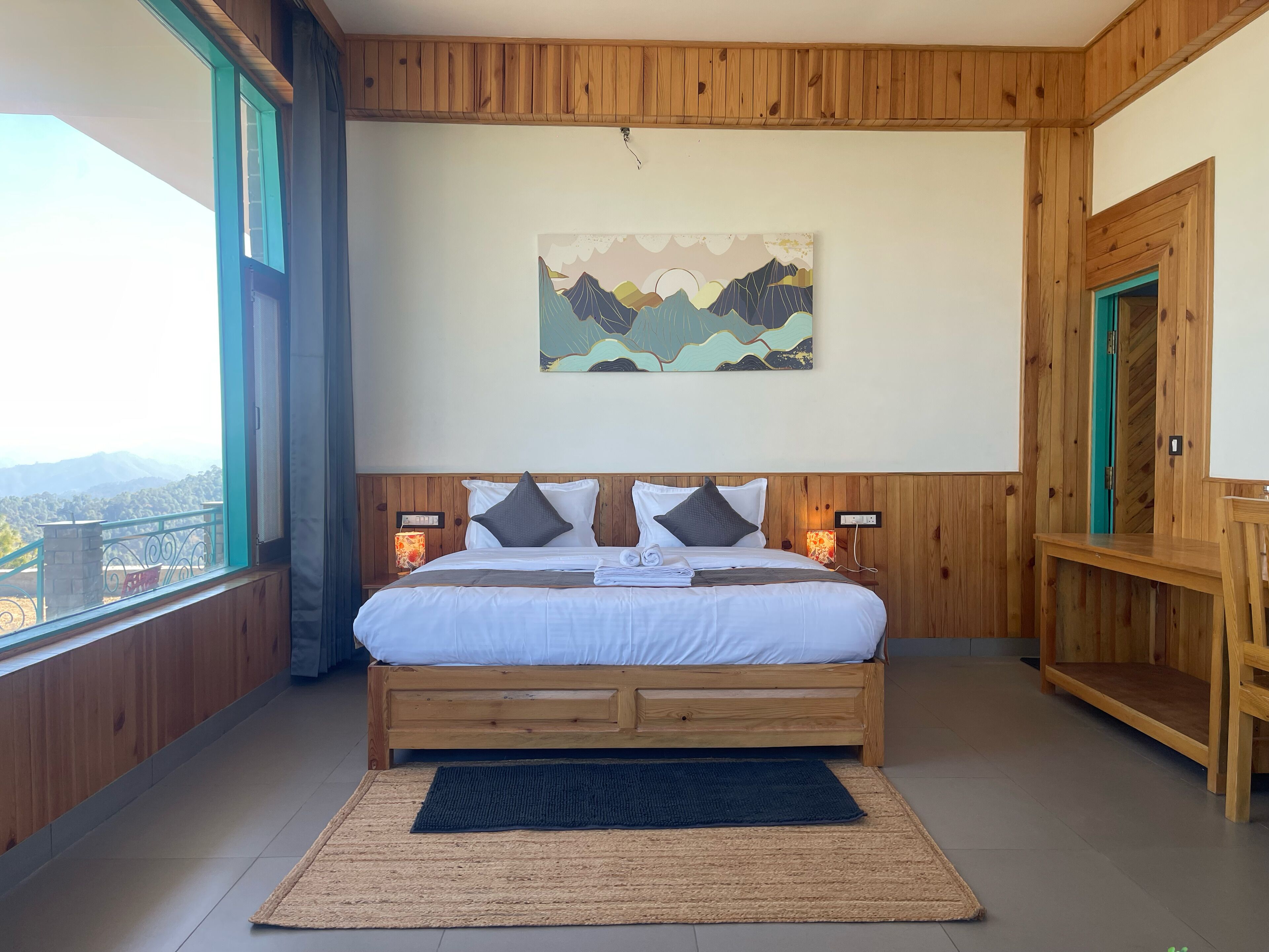 디럭스 더블룸 또는 트윈룸, 발코니, 산 전망 | 책상, 노트북 작업 공간, 무료 WiFi