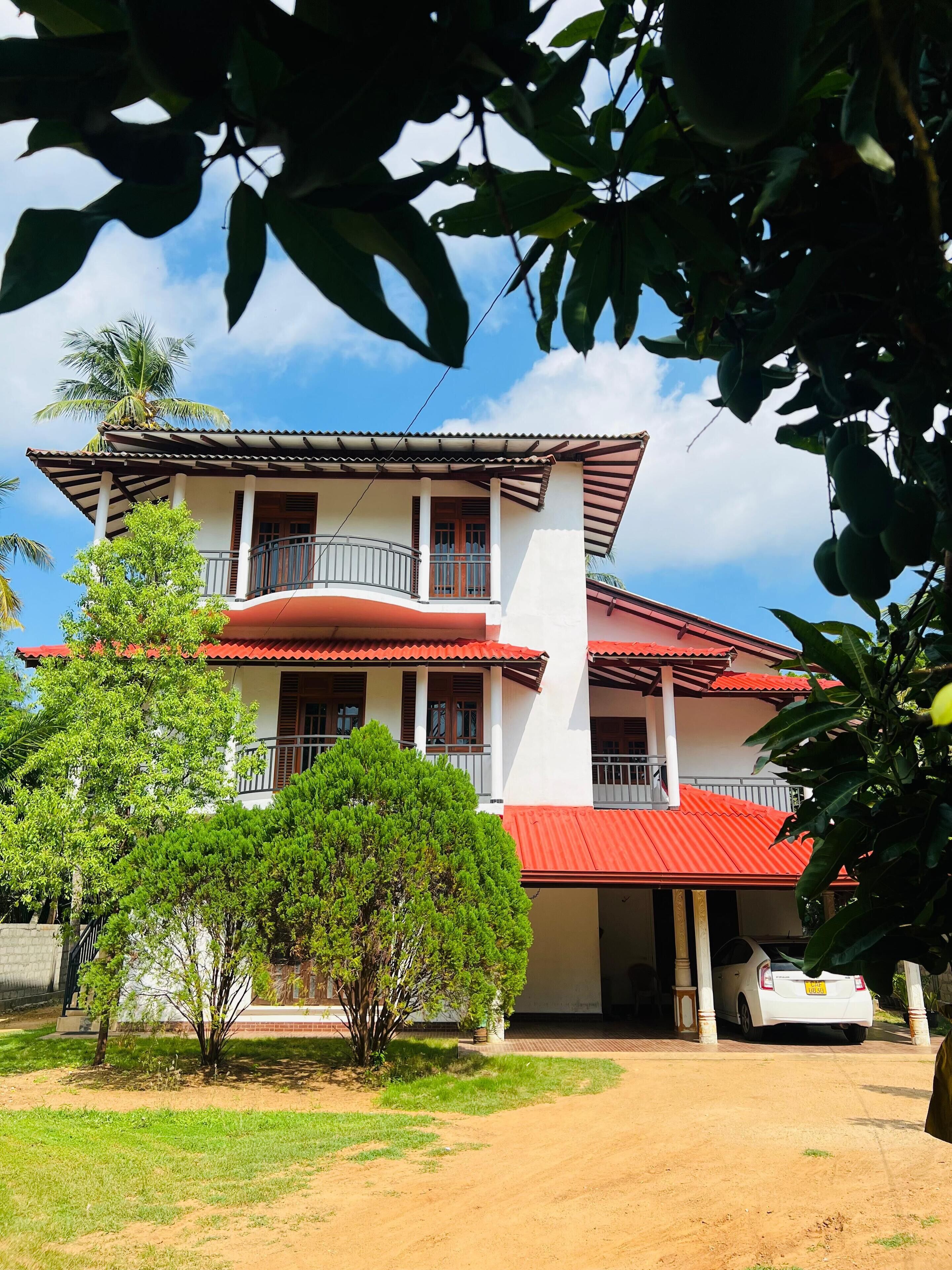 บริเวณภายนอก