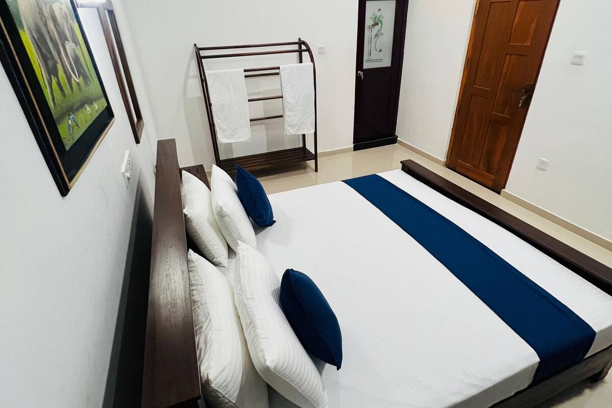 Standard Double Room | Iron/ironing board (on request)