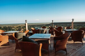 Sun deck - Papumpare Jungle Resort (Papumpare)