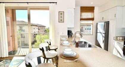 Stylish 2BR Foothill Escape in Irvine