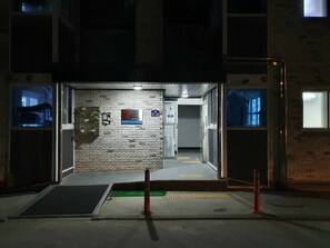 Exterior detail - 조용한 파주 힐링 숙소 꽃동 102호 (Paju-si)