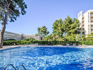 Pool - Mariposa by Interhome (Salou)