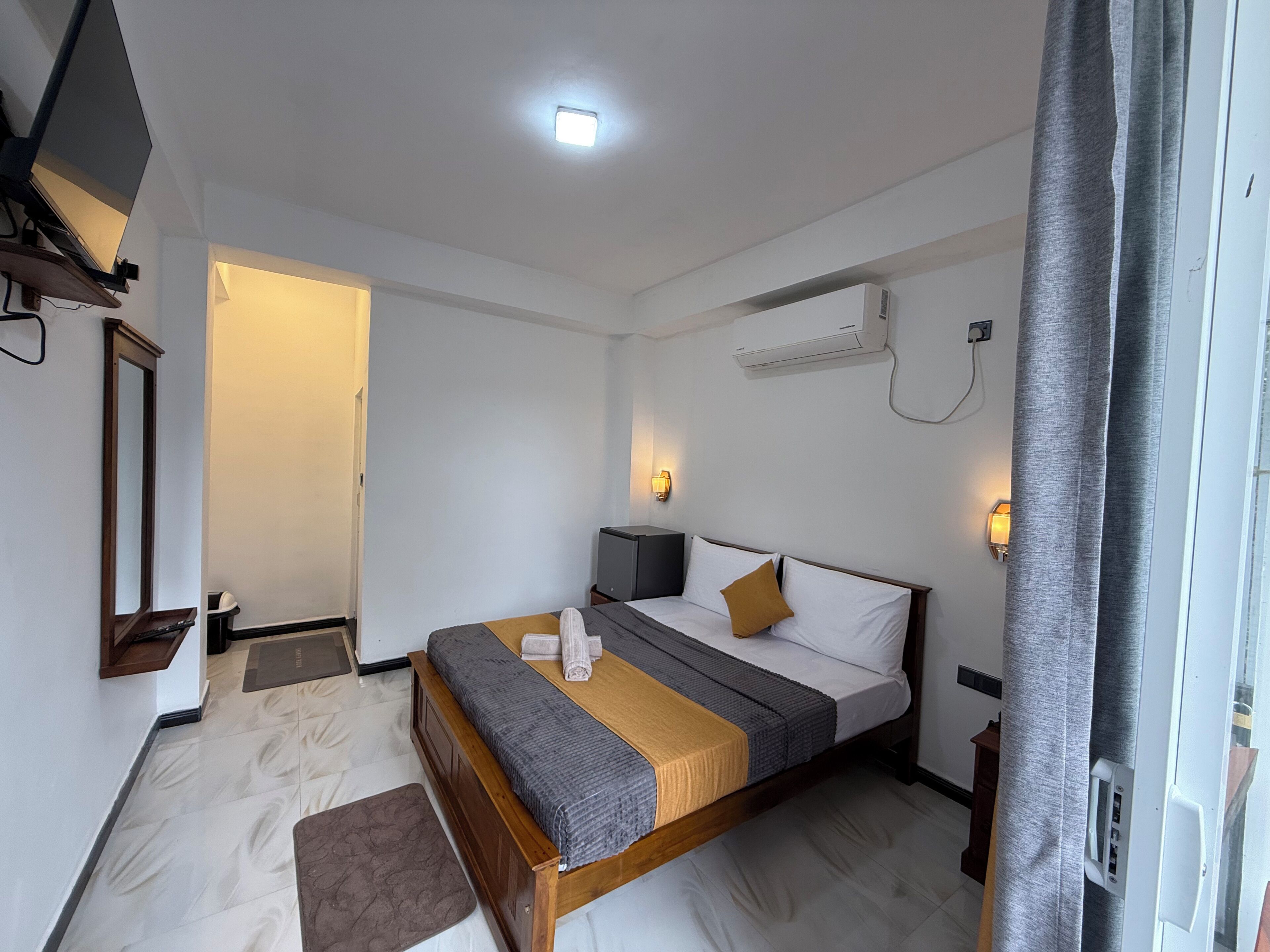Premium bedding, memory foam beds, minibar, soundproofing