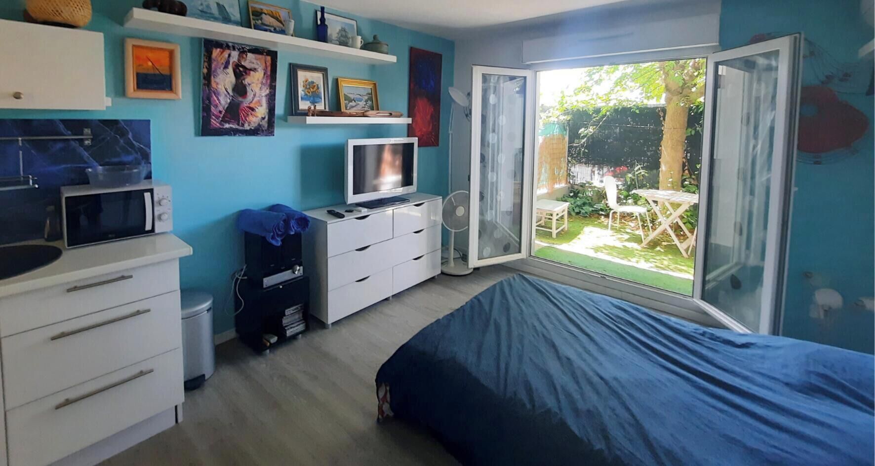 Accès Internet, draps fournis