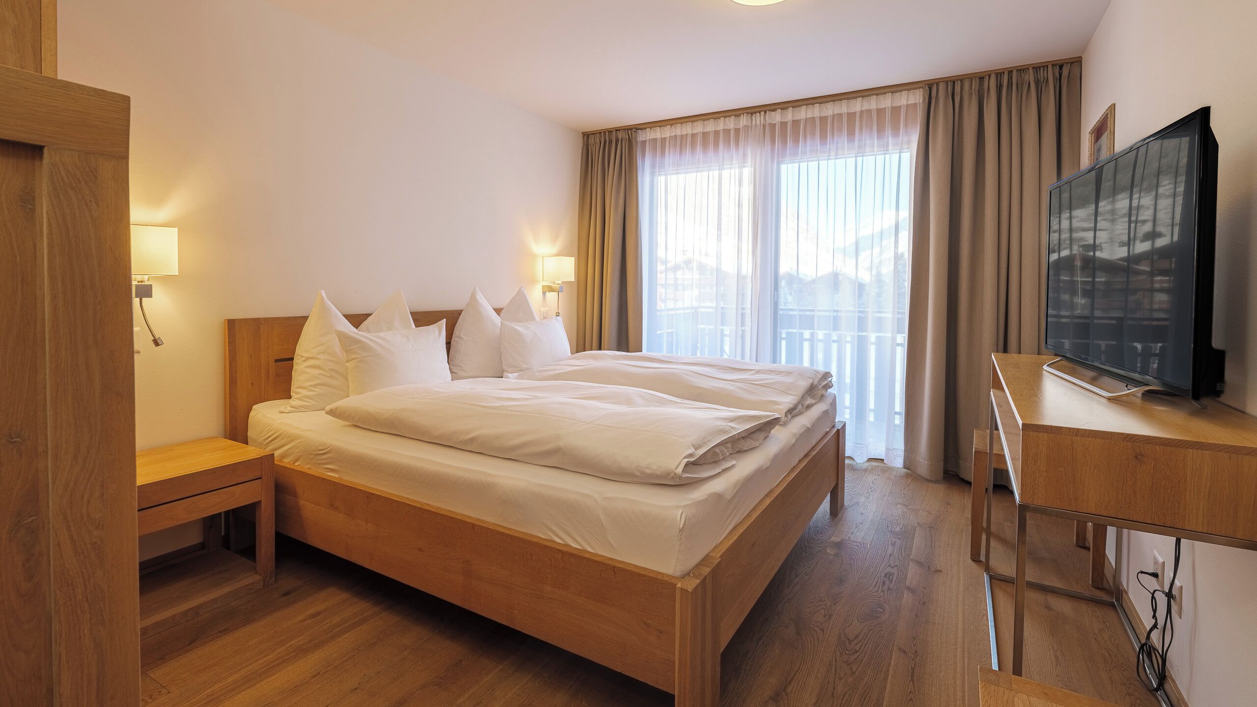 Superior Apartment, Mountain View | Free WiFi