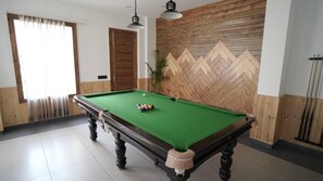 غرفة الألعاب