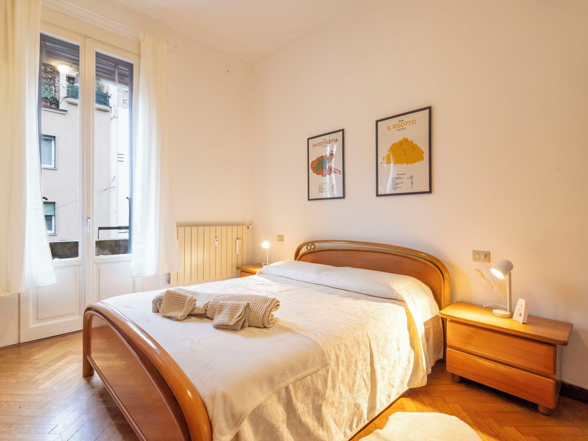 سرير سفر وواي فاي مجانًا