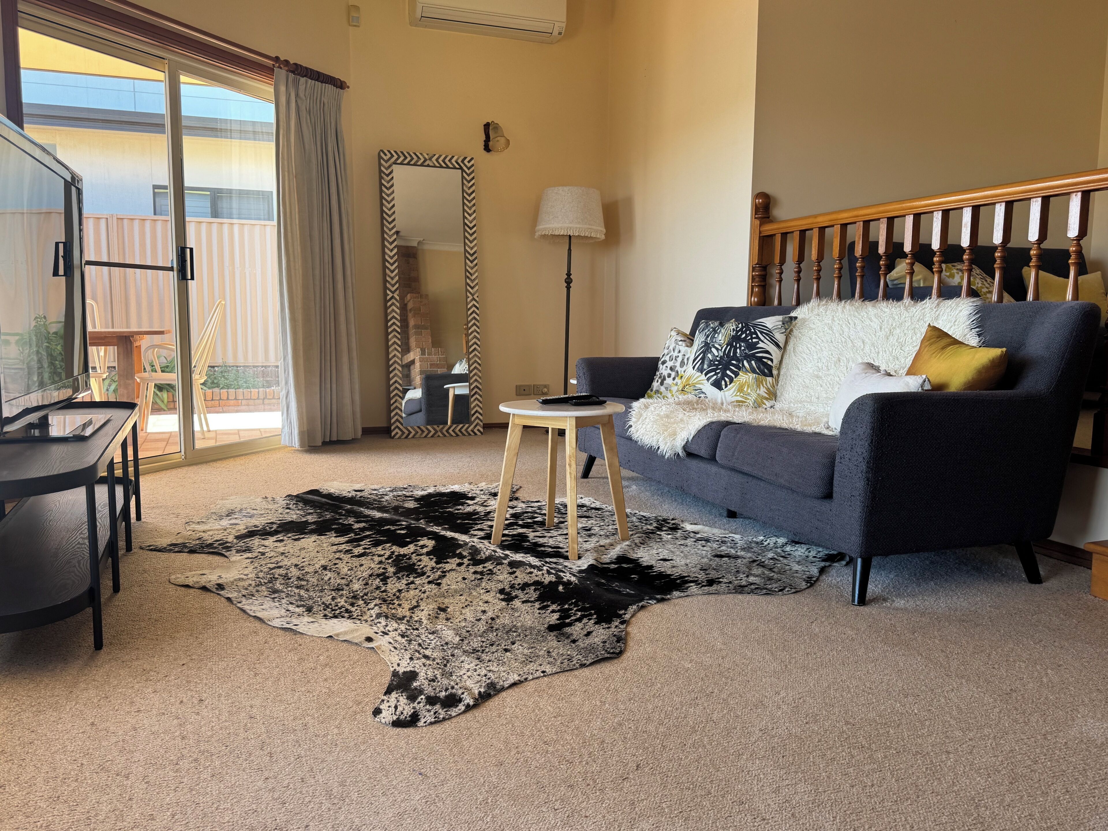 Televisión, chimenea