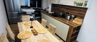 Cozy 2-bedroom apartment in marvelous Craiova with AC