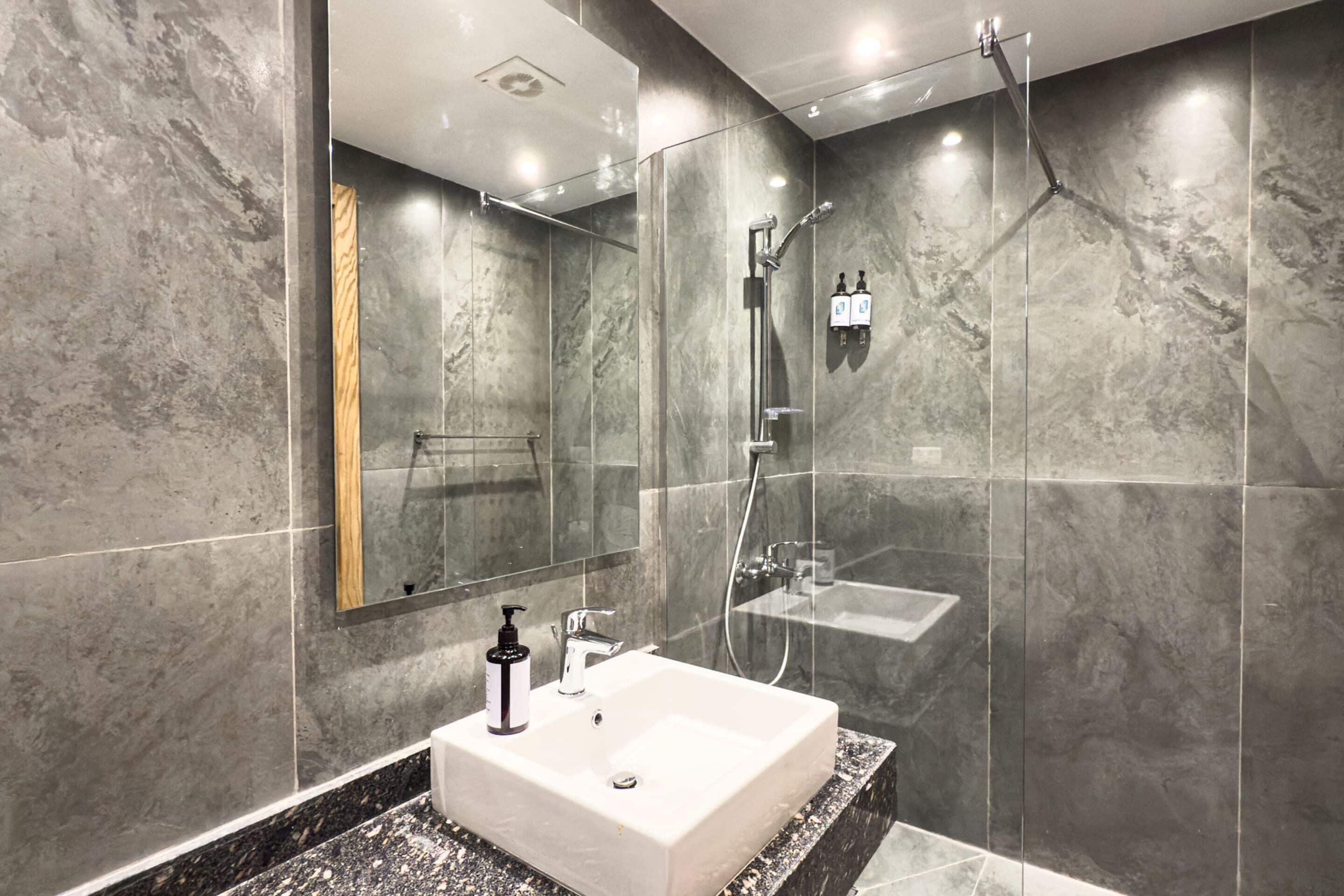 Basic Villa | Bathroom | Eco-friendly toiletries, hair dryer, towels, soap