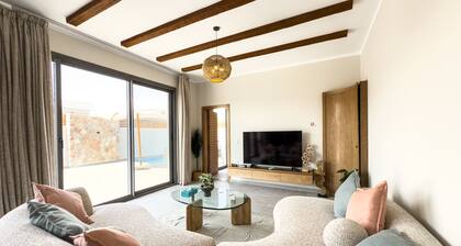 Elegance Serene 3 BDR Townhouse w / Private Pool @ Bali Gouna