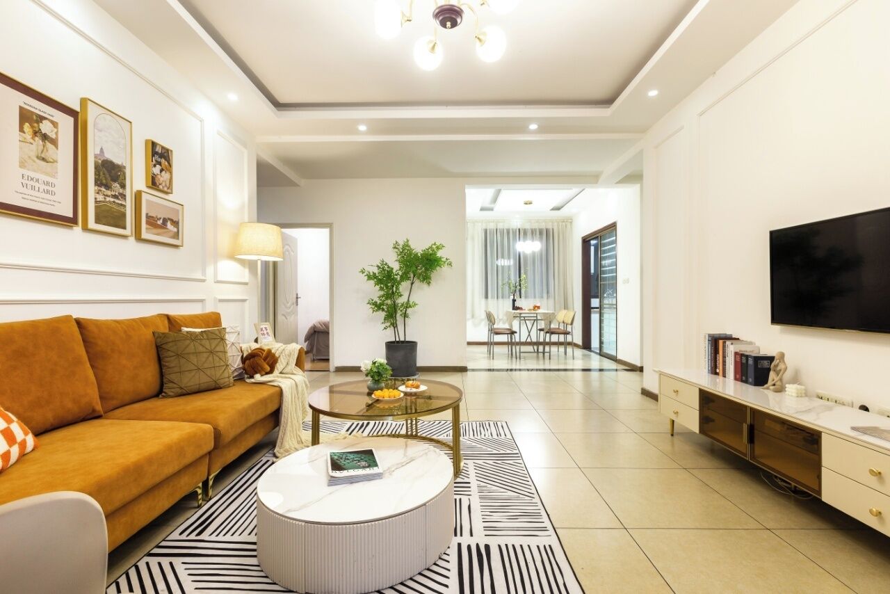 Signature-Suite, 3 Schlafzimmer, Balkon, Flussblick | Schreibtisch, laptopgeeigneter Arbeitsplatz, kostenloses WLAN