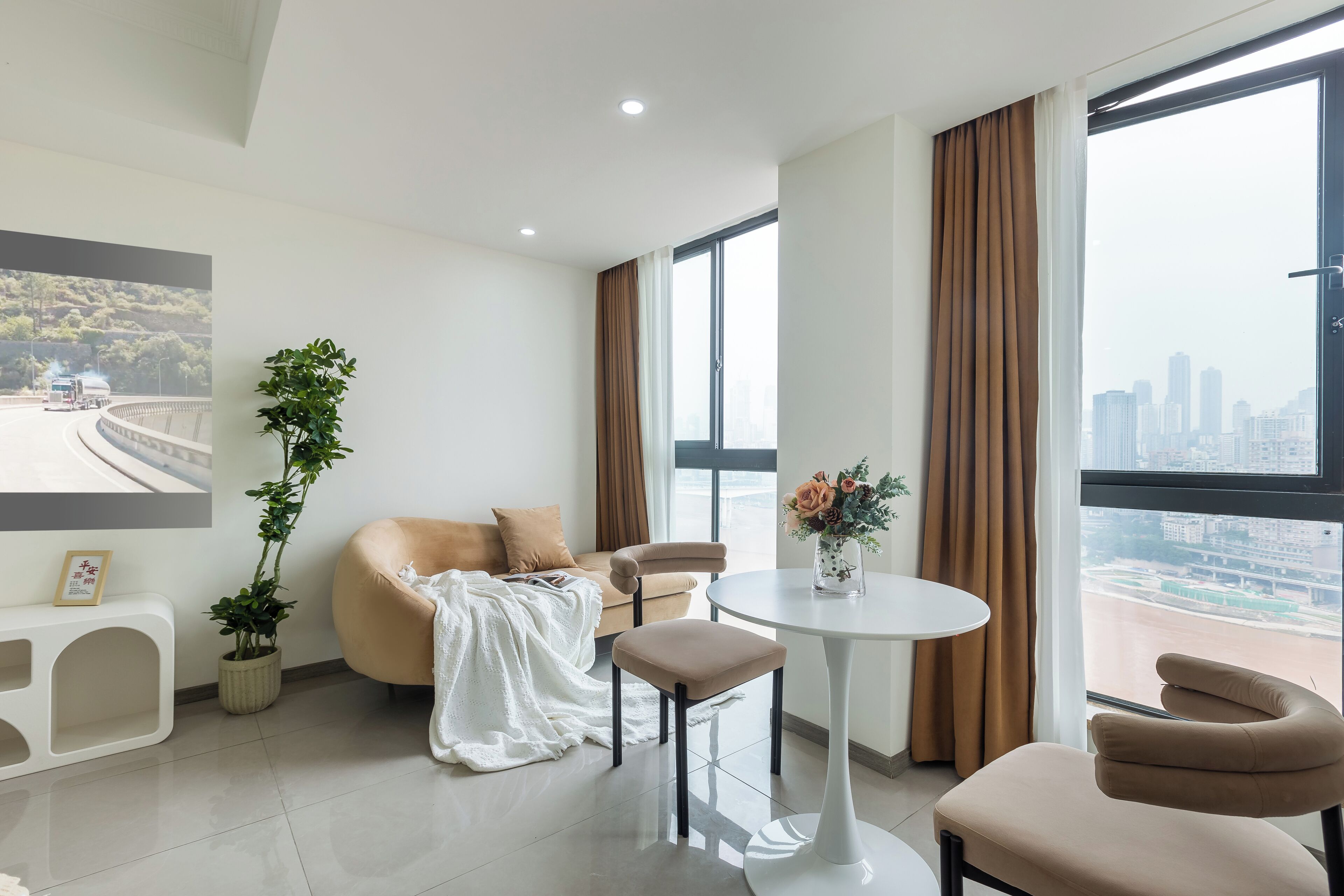 Lägenhet Superior - 1 queensize-säng - icke-rökare - utsikt mot floden | Skrivbord, arbetsyta för laptop, gratis wi-fi och sängkläder