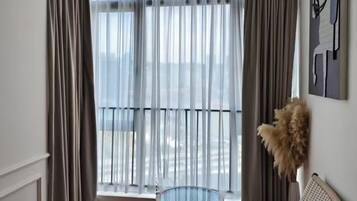 Comfort Suite, River View