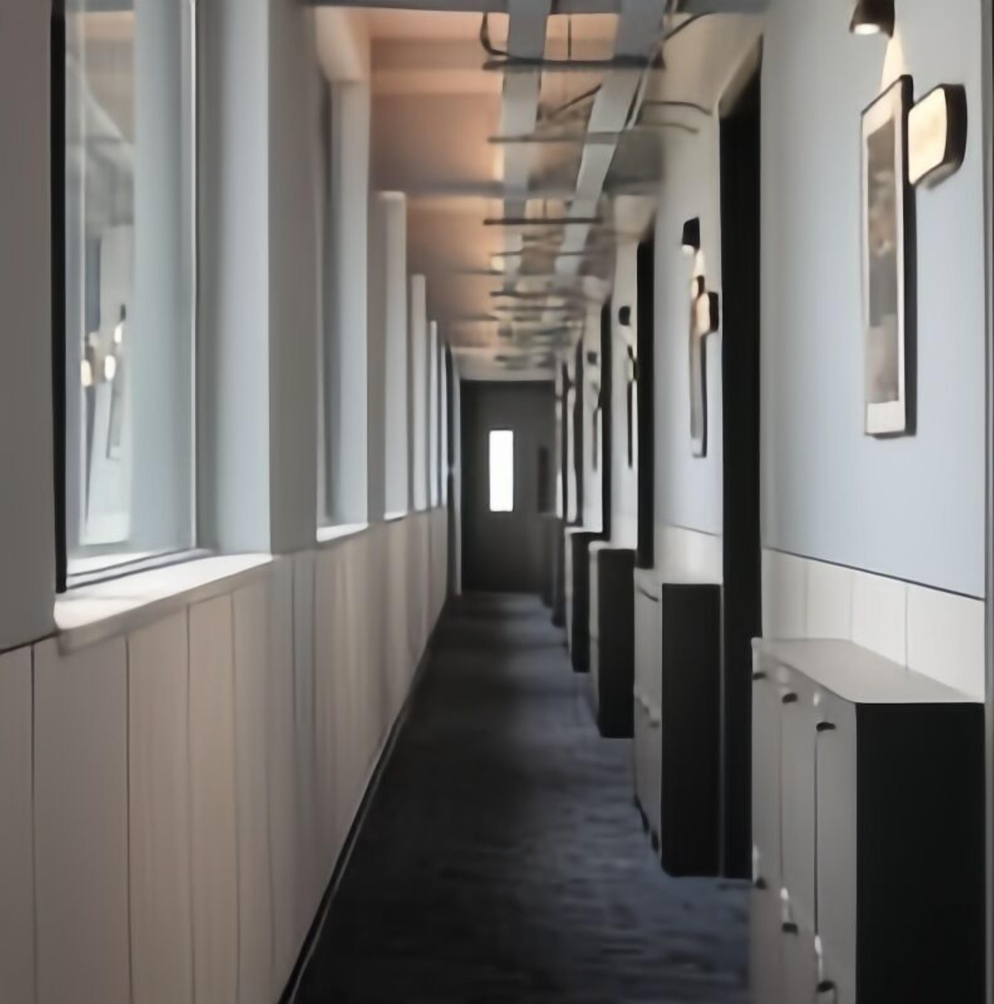 أغطية فراش متميزة وتجهيزات عازلة للصوت وواي فاي مجانًا وملاءات أسرّة