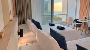 In-room safe, laptop workspace, iron/ironing board, free WiFi - AC House - Santa Marta (Santa Marta)