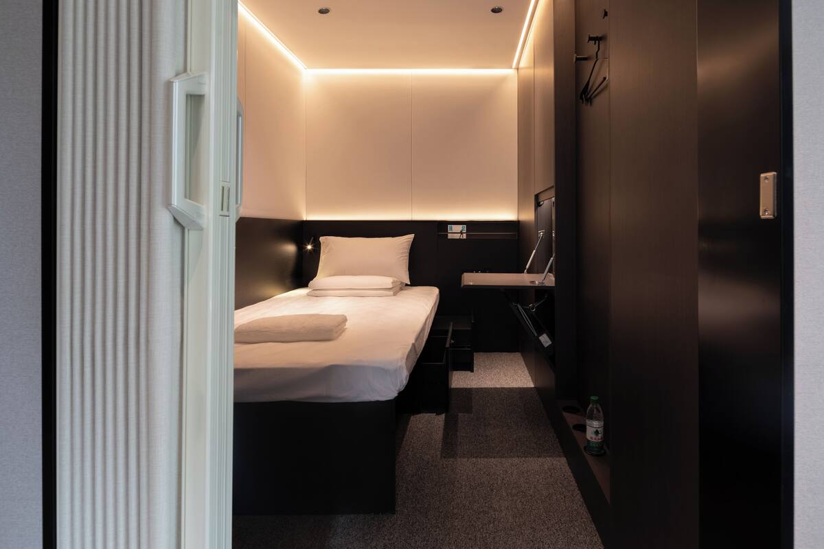 Capsule Room (Females Only) | Free WiFi