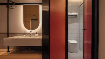 Comfort-Zimmer | Waschbecken im Bad