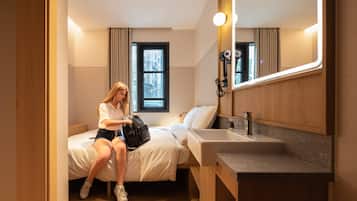 Deluxe Queen Room | View from room